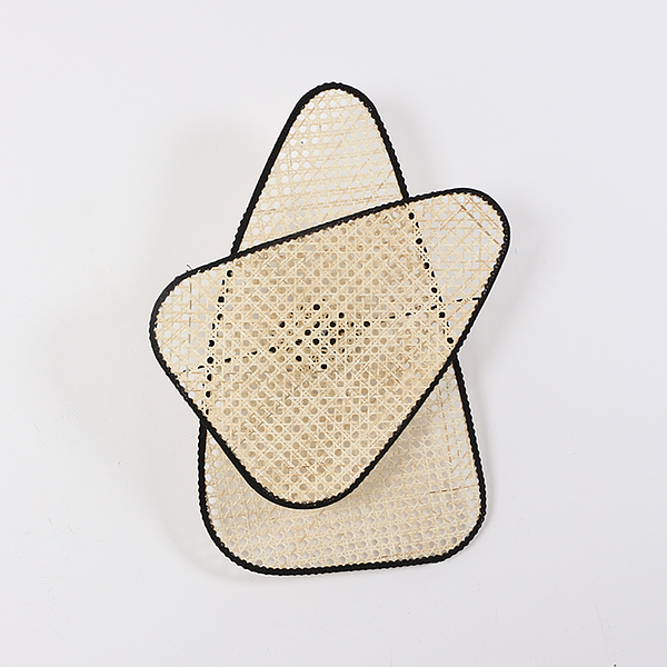 2 Triangle Lamp