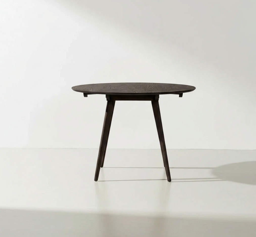 Leggero Table