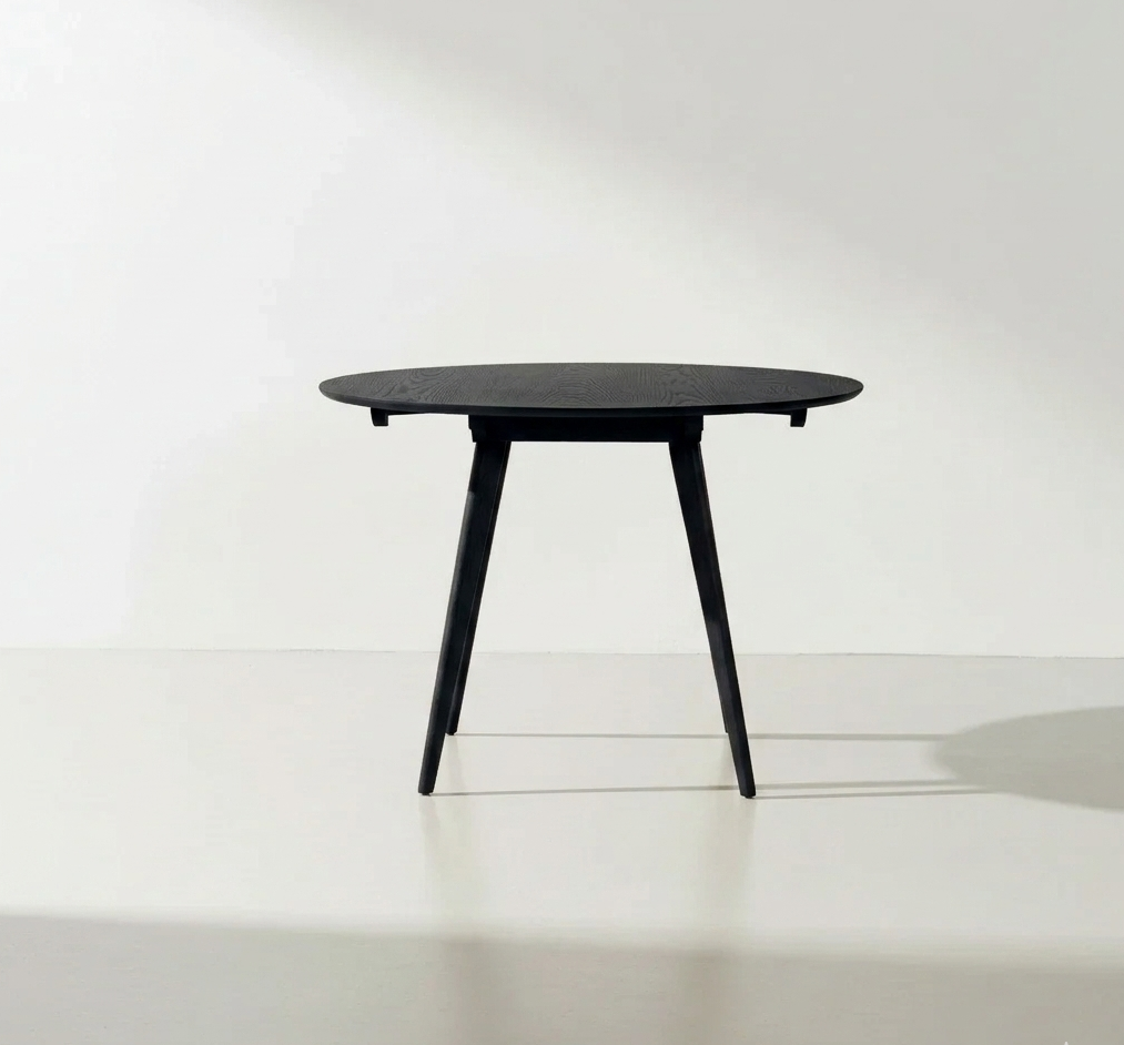 Leggero Table